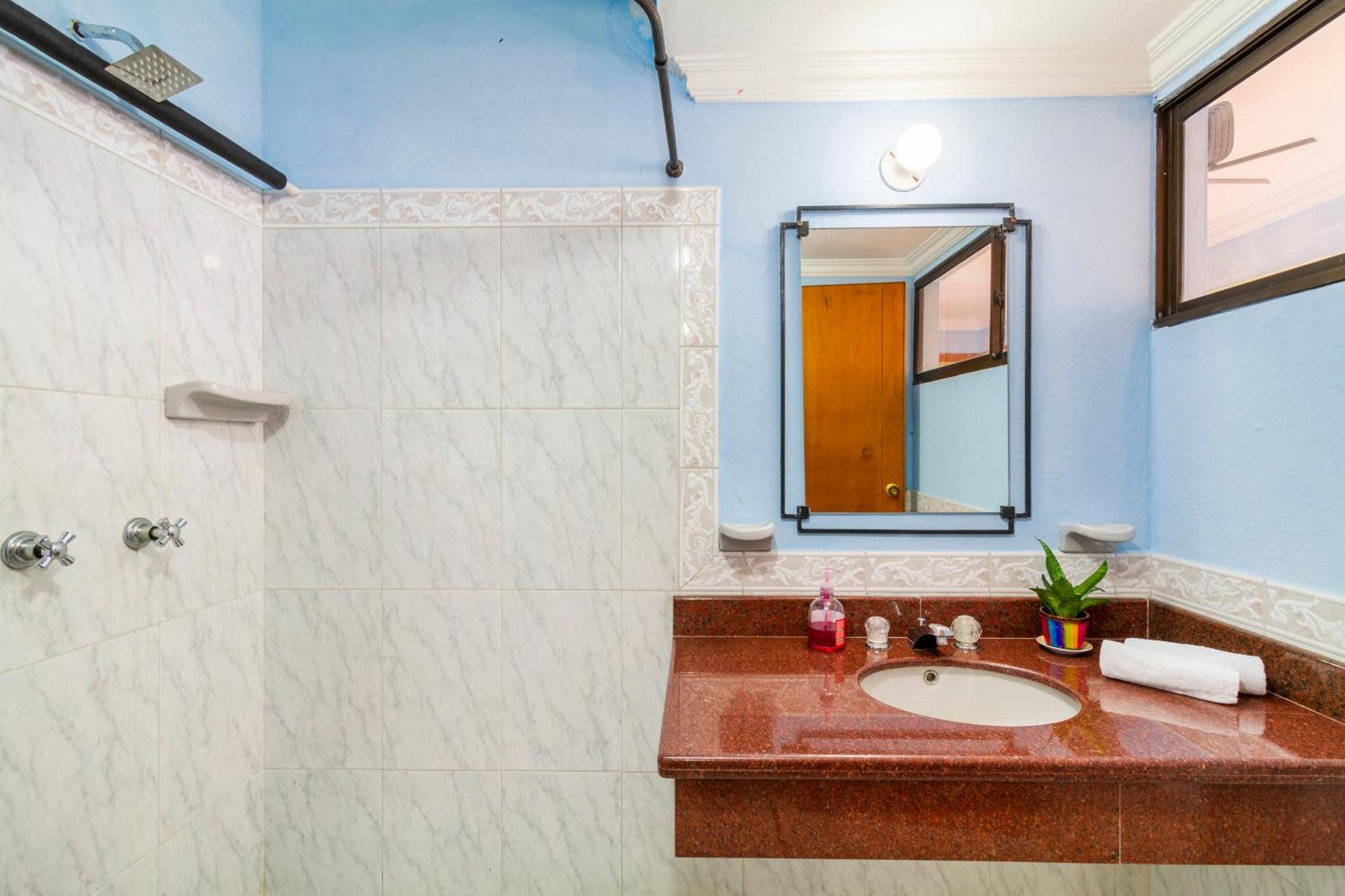 Habitación privada y amplia cerca zonas turísticas Cartagena Exterior foto